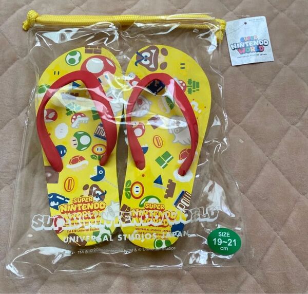 ユニバーサルスタジオジャパン ビーチサンダル 新品 スーパーニンテンドーワールド 19-21センチ