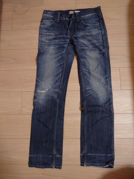 Levi's 511 SLIM ダメージ加工デニム