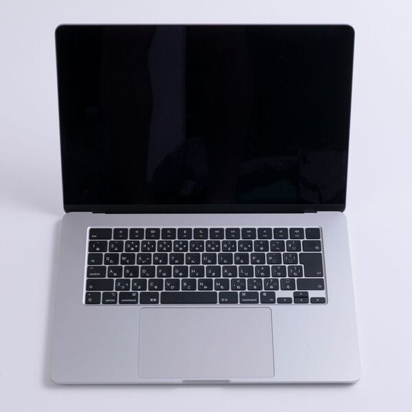 【超美品】MacBook Air 15.3インチ Mid 2023・M2・メモリ8GB・SSD256GB