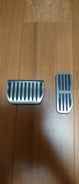 中古 アクセル ブレーキ ペダルカバー ジャガー Fペイス