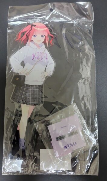 五等分の花嫁 アクリルスタンド フラワーモチーフコーディネートver 中野二乃
