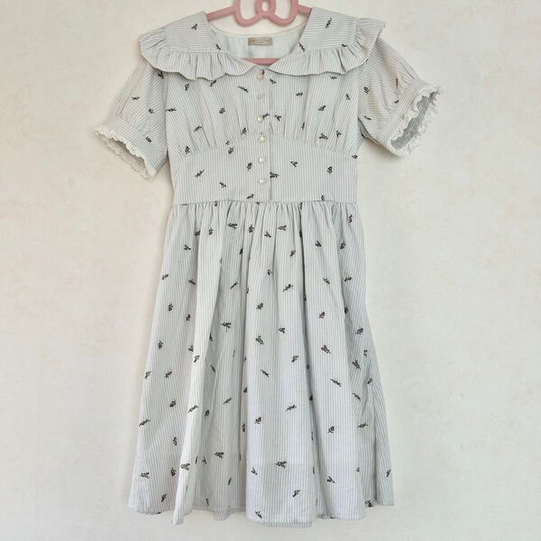 axes femme POETIQUE セーラー襟ストライプ小花柄ワンピース