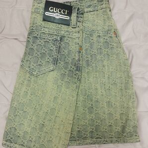 新品 GUCCI デニムスカート GG柄