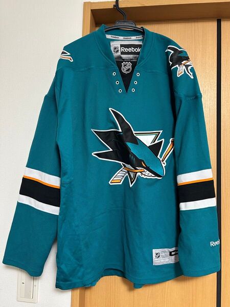 【買い得、美品、希少】アイスホッケー/NHLサンホゼシャークスジャージ