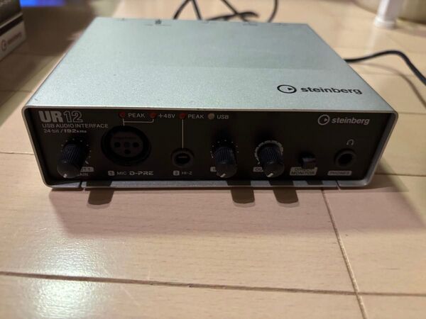 steinberg UR12 USBオーディオインターフェース