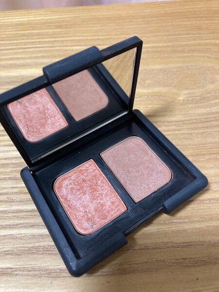 NARS デュオアイシャドー 3902 オレンジ ブラウン