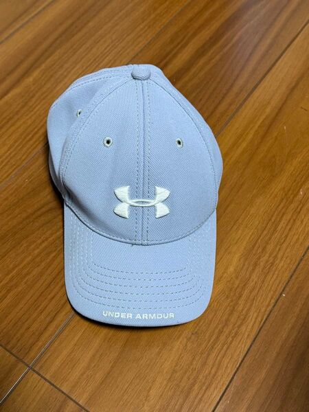 UNDER ARMOUR キャップ グレー系