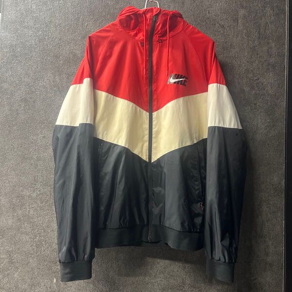 100/L NIKE ナイキ ナイロンジャケット マウンテンパーカー メンズ