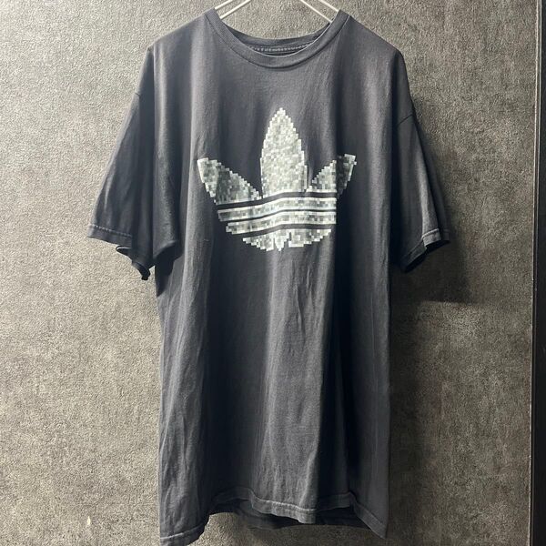 100/L adidas アディダス Tシャツ ブラック トレフォイル ビッグロゴ