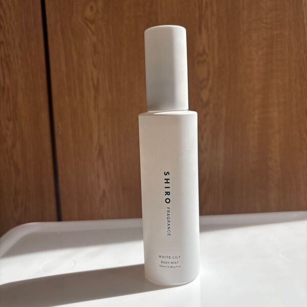 SHIRO ボディミスト 100ml(ホワイトリリー)