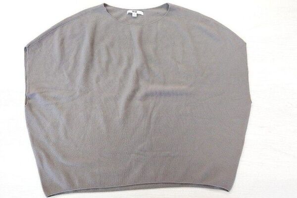 美品 3Dコットン コクーン クールネック ニット ユニクロ グレー系 春夏秋 使いやすい 白のパンツや同系色で S