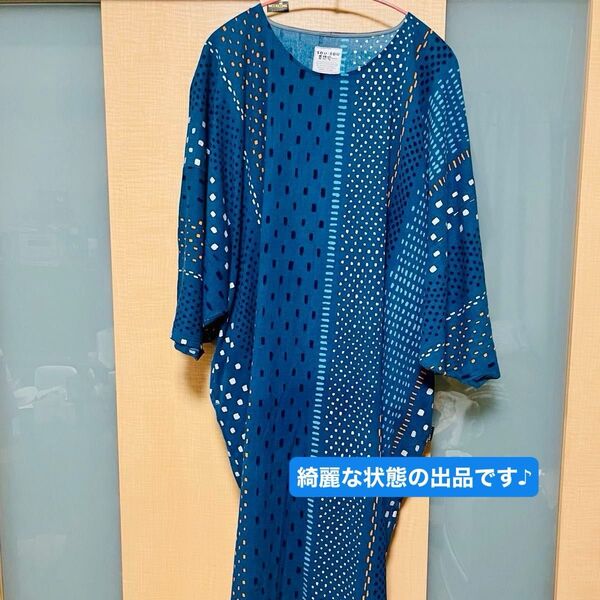 お安く出品中です♪裾さばきの良いチュニック丈ワンピース★sou sou★ 薙刀長方形衣・普通丈★高島縮★霰縞(あられじま)