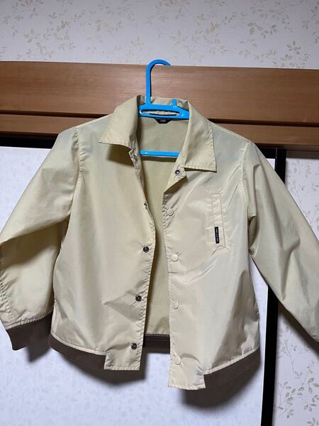 COMME CA ISM ベージュ ジャケット、サイズ120A