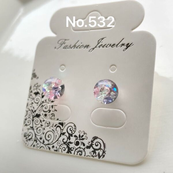 No.532 レジン ハンドメイド ピアス ハンドメイドアクセサリー スワロフスキー キラキラ ポストピアス