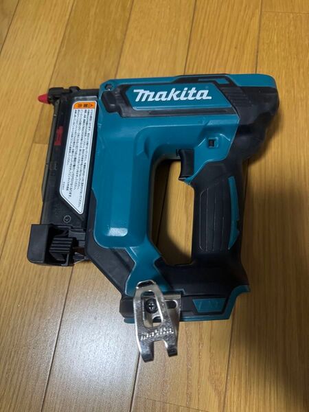 マキタ 18Vピンタッカー PT353D