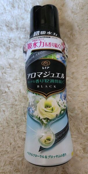 【ボトルなし発送】《P&G》 レノアハピネス アロマジュエル パステルフローラル&ブロッサム 420mL