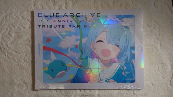 BLUE ARCHIVE 1st ANNIVERSARY TRIBUTE FAN BOOK 空を飛ぶユウカ アクリルキーホルダー付