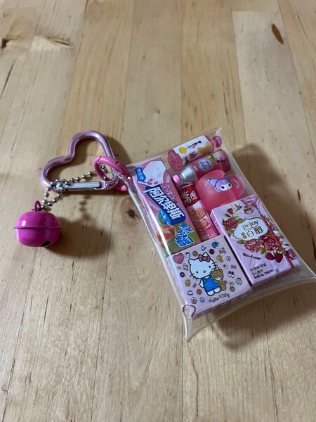 じゃらじゃらキーホルダー ピンクセット ハート ハローキティ お菓子