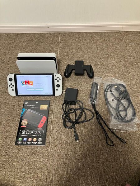 Nintendo Switch ホワイト 有機ELモデル 新品ガラスフィルム付属