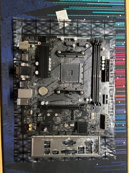ASRock b550m-hdv