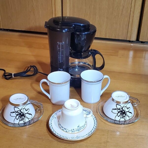 コーヒーメーカー & ノリタケ マグカップ & カップソーサー3客 食器セット