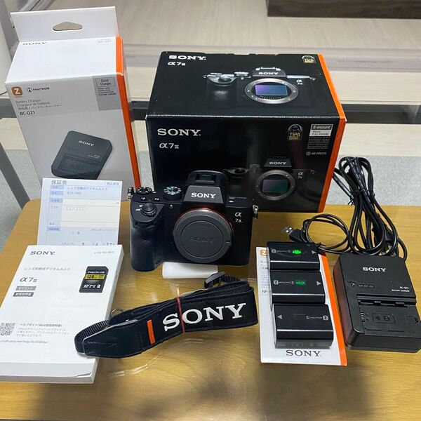 【美品】SONY α7Ⅲ ILCE-7M3 ボディ 付属品多数