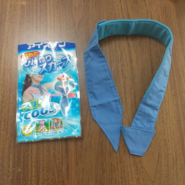 アイスノン ひんやりスカーフ