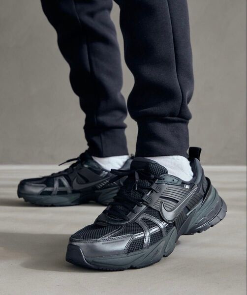 新品 ナイキ V2K ラン シューズ / Nike V2K Run Shoes HJ4497-001 Black