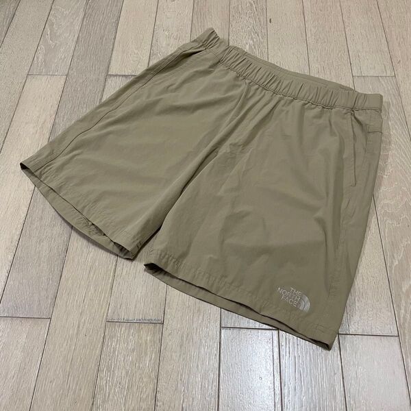 ノースフェイス フレキシブルショーツ レディースM ベージュ系