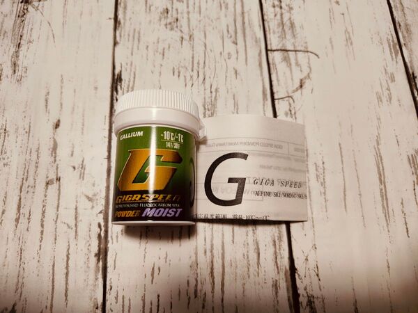 GALLIUM GIGA-SPEED フッ素パウダーワックス まとめ買いは割引します。