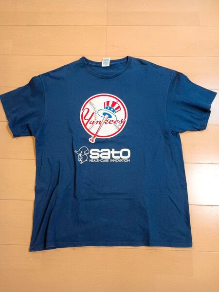 非売品★XLサイズ★ヤンキース・佐藤製薬コラボTシャツ★2018年9月ヤンキースタジアム イチロー在籍時配布品 ユニフォーム