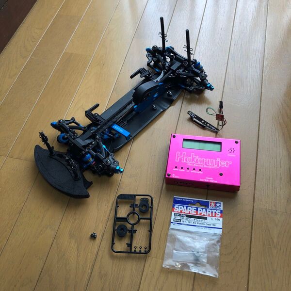 訳あり TA08R シャーシキット とおまけのハカルンジャー(Hakaruju)