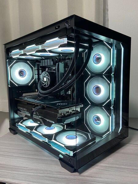 Ryzen7 9700X × RX9070XT