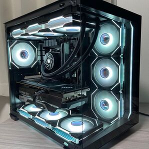 Ryzen7 7800X3D × RX9070XT