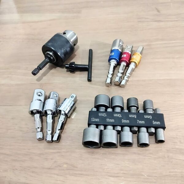 工具セット まとめ売り ドリルチャック ソケットアダプター ソケットビット 新品 ソケットレンチ 六角ビット 六角軸 大量