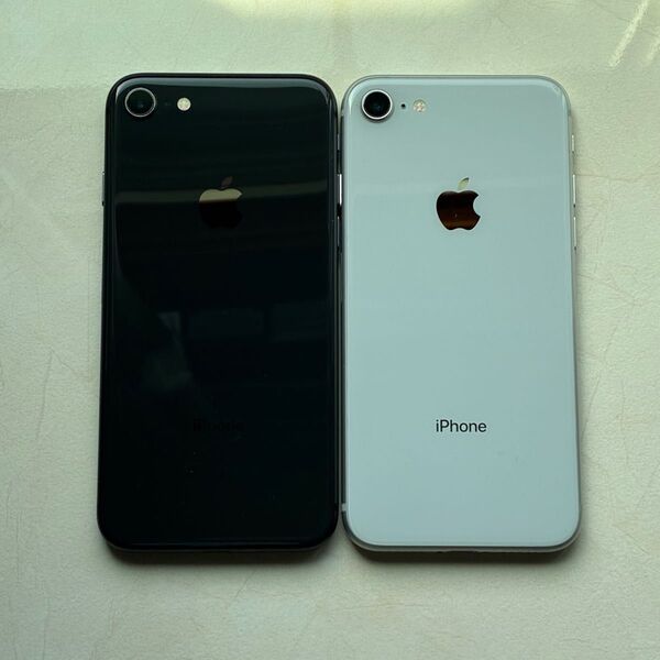【2台セット】iPhone8 64GB SIMフリー