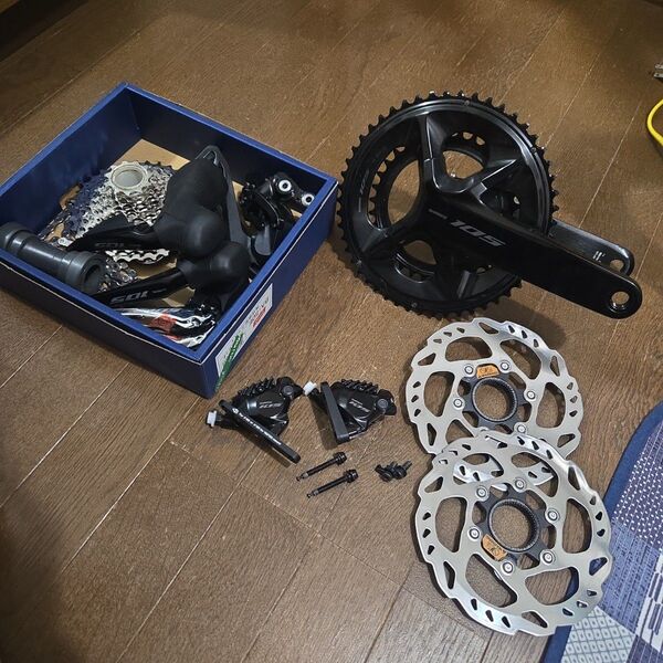 105 di2 コンポセット R7150 R7170 完成車外し 未使用