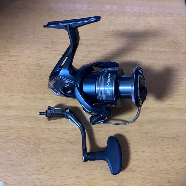 シマノ ミラベル c3000hg Shimano Miravel 軽量リール エギング アジング チニング ライトゲーム フカセ等
