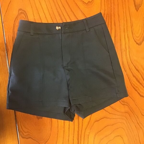 ショートパンツ 黒