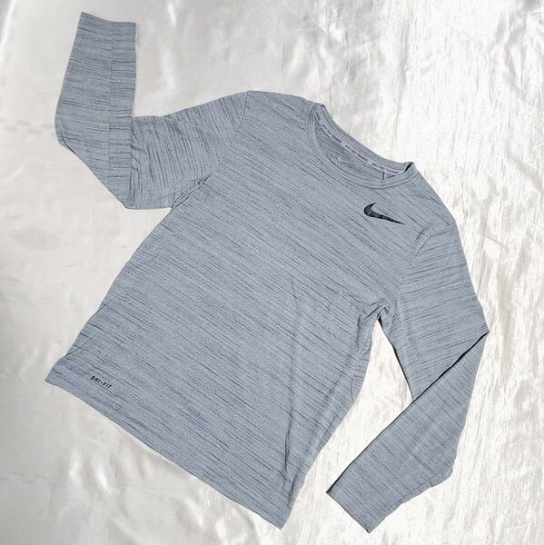 NIKE ナイキ DRY-FIT ドライフィット シャツ M 長袖 ナイキプロ