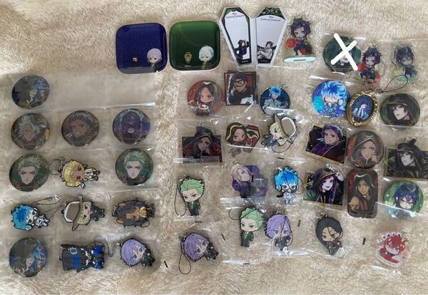 ツイステグッズ大量出品