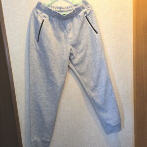 メンズ UNIQLOスエットパンツ M