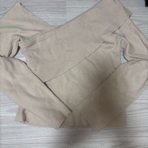GRL オフショルダー風トップス