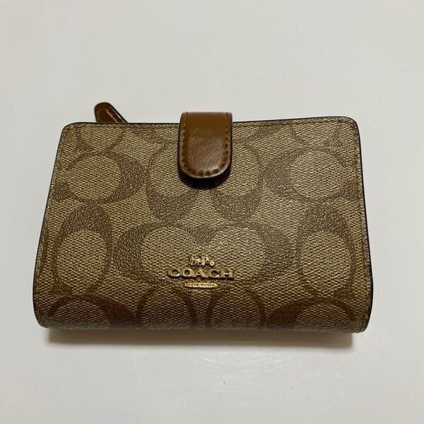 【美品】COACH 二つ折り財布