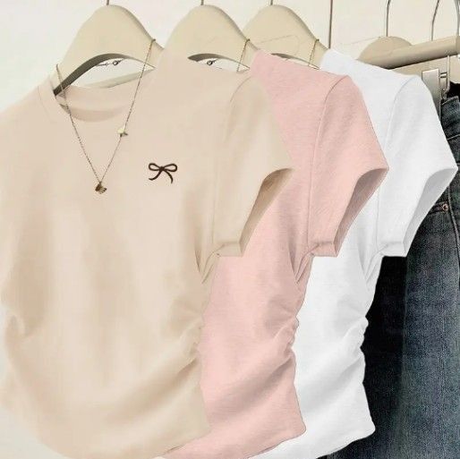 新品3枚の女性用カジュアルファッションTシャツ 半袖、ラウンドネック、バタフライプリント、軽量で通気性のある、オールシーズンで着用