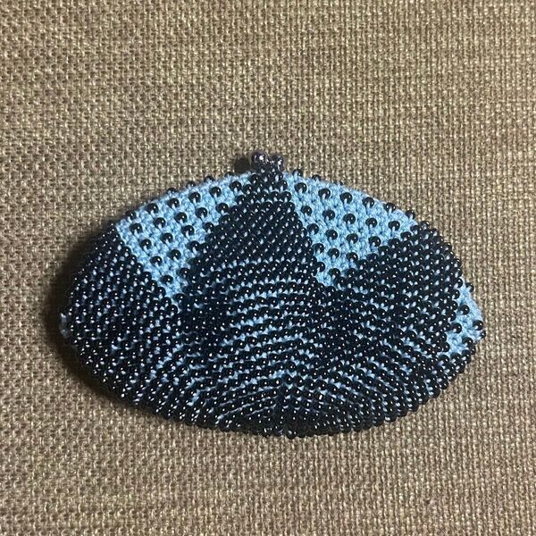 ●新品● ビーズ がま口 ポーチ 小物入れ 財布 小銭入れ ビーズ刺繍
