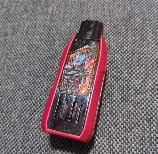 ガッツハイパーキープレミアム ウルトラマンブレーザー