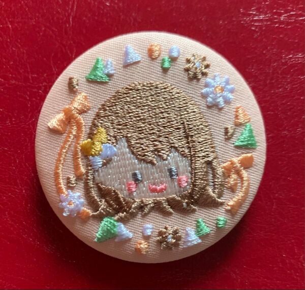 プロセカ 刺繍缶バッジ 花里みのり