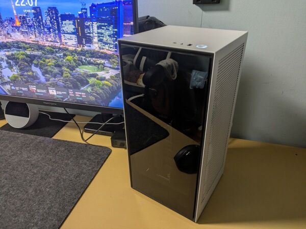 省スペースPC!【CPU Core i5 12600K】【SSD 1TB】【メモリ16GB】