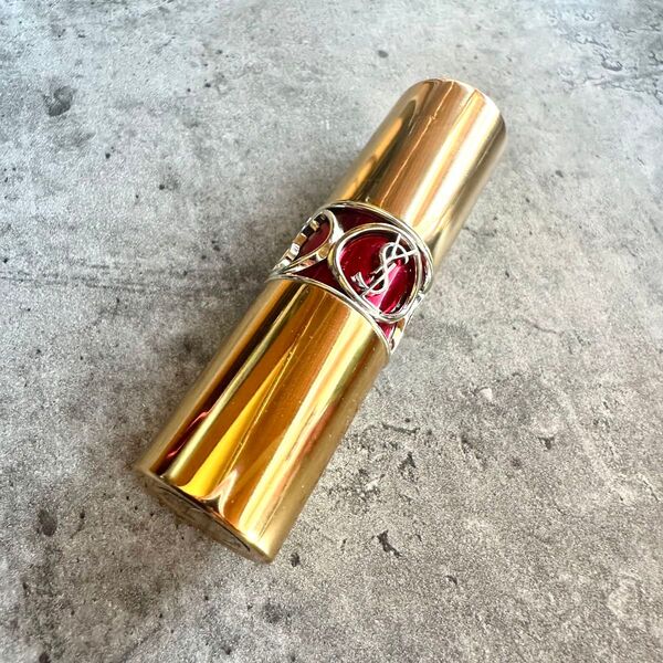YSL ルージュ ヴォリュプテシャイン No.5 イヴサンローラン